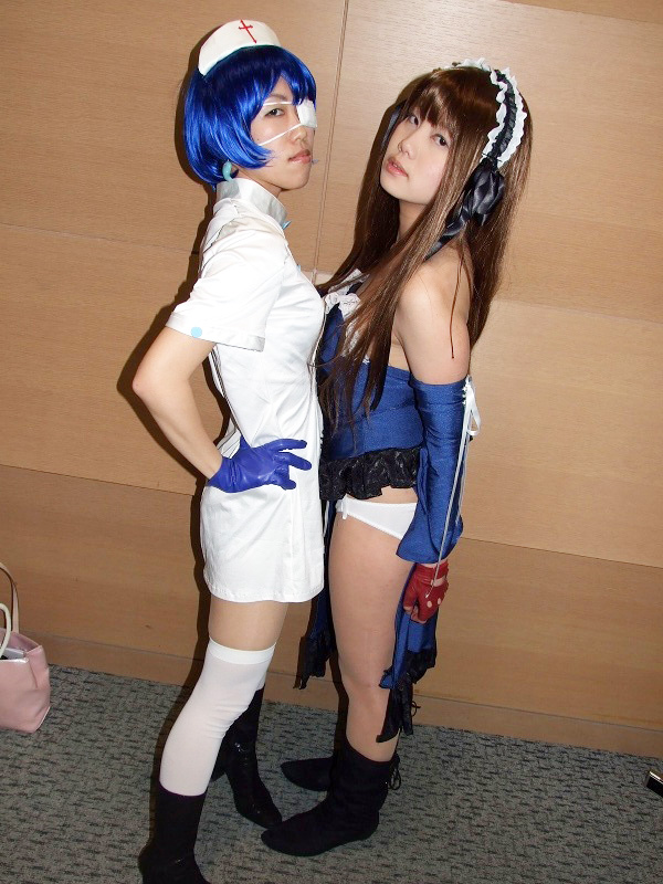 Maedchen Jungfrau Cosplay Hardcore