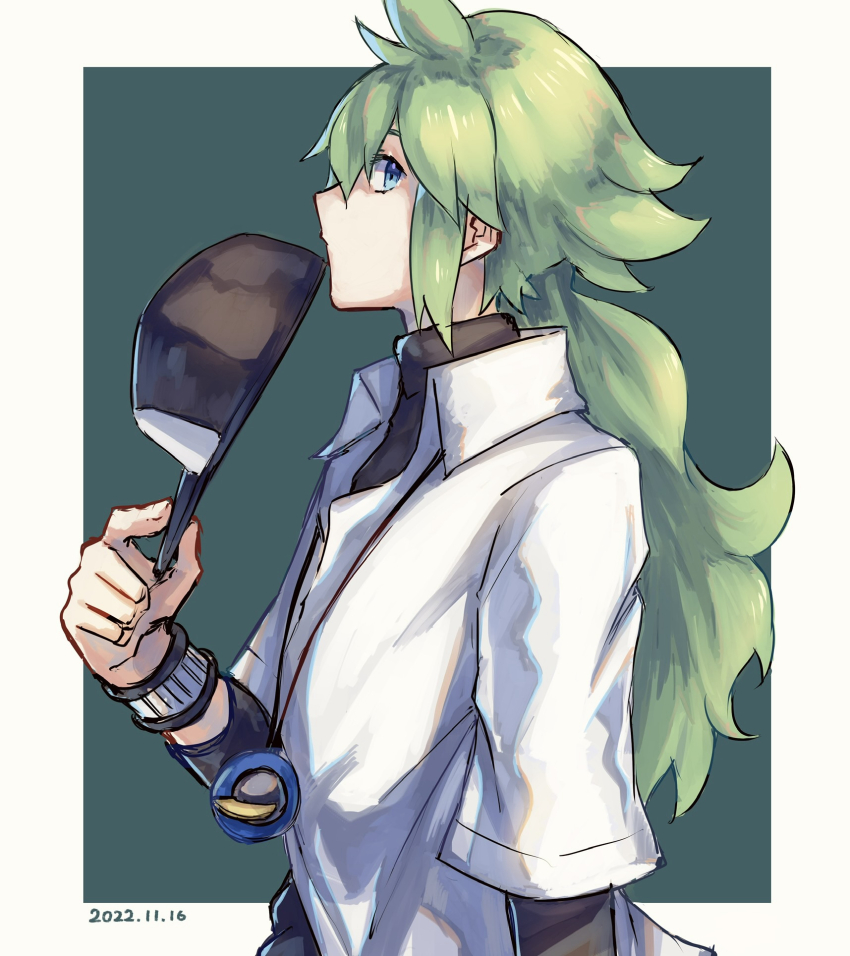 1boy arm_at_side bansookoo. baseball_cap black_hat black_shirt black_wrist_cuffs blue_eyes border commentary_request dated dress_shirt facing_to_the_side from_side green_background green_hair hand_to_own_mouth hat highres holding holding_unworn_clothes holding_unworn_hat jewelry long_sidelocks looking_to_the_side low_ponytail male_focus n_(pokemon) necklace nintendo partially_unbuttoned pokemon pokemon_bw ponytail shirt shirt_under_shirt sidelocks sleeves_rolled_up untucked_shirt unworn_hat unworn_headwear upper_body white_border white_shirt wrist_cuffs