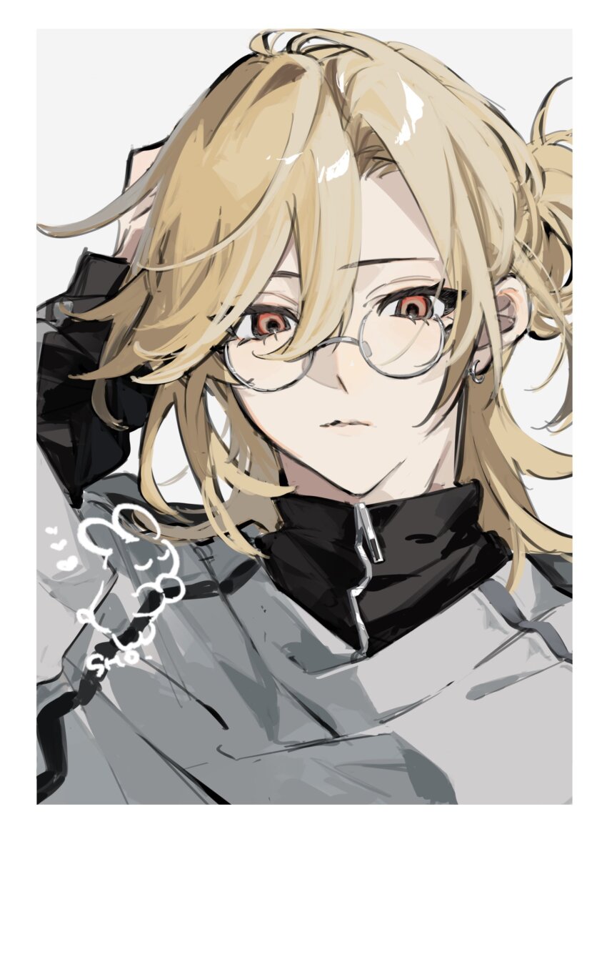 1boy absurdres bespectacled blonde_hair border closed_mouth commentary_request earrings genshin_impact glasses hair_between_eyes highres jewelry kaveh_(genshin_impact) looking_at_viewer male_focus medium_hair red_eyes round_eyewear sho_yai solo white_border zipper zipper_pull_tab