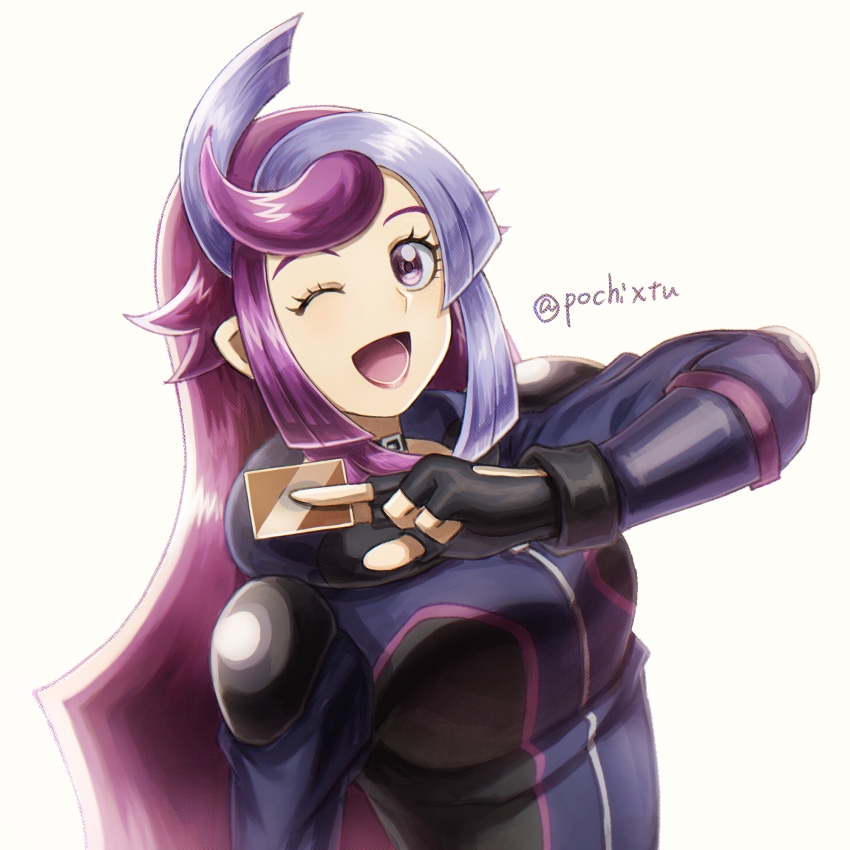 1girl ;d artist_name bessho_emma black_gloves bodysuit card commentary_request eyelashes fingerless_gloves ghost_girl_(yu-gi-oh!_vrains) gloves highres holding holding_card looking_at_viewer multicolored_hair one_eye_closed open_mouth pink_eyes pink_hair pochi_(furaigonn) purple_hair smile solo twitter_username two-tone_hair upper_body white_background yu-gi-oh! yu-gi-oh!_vrains