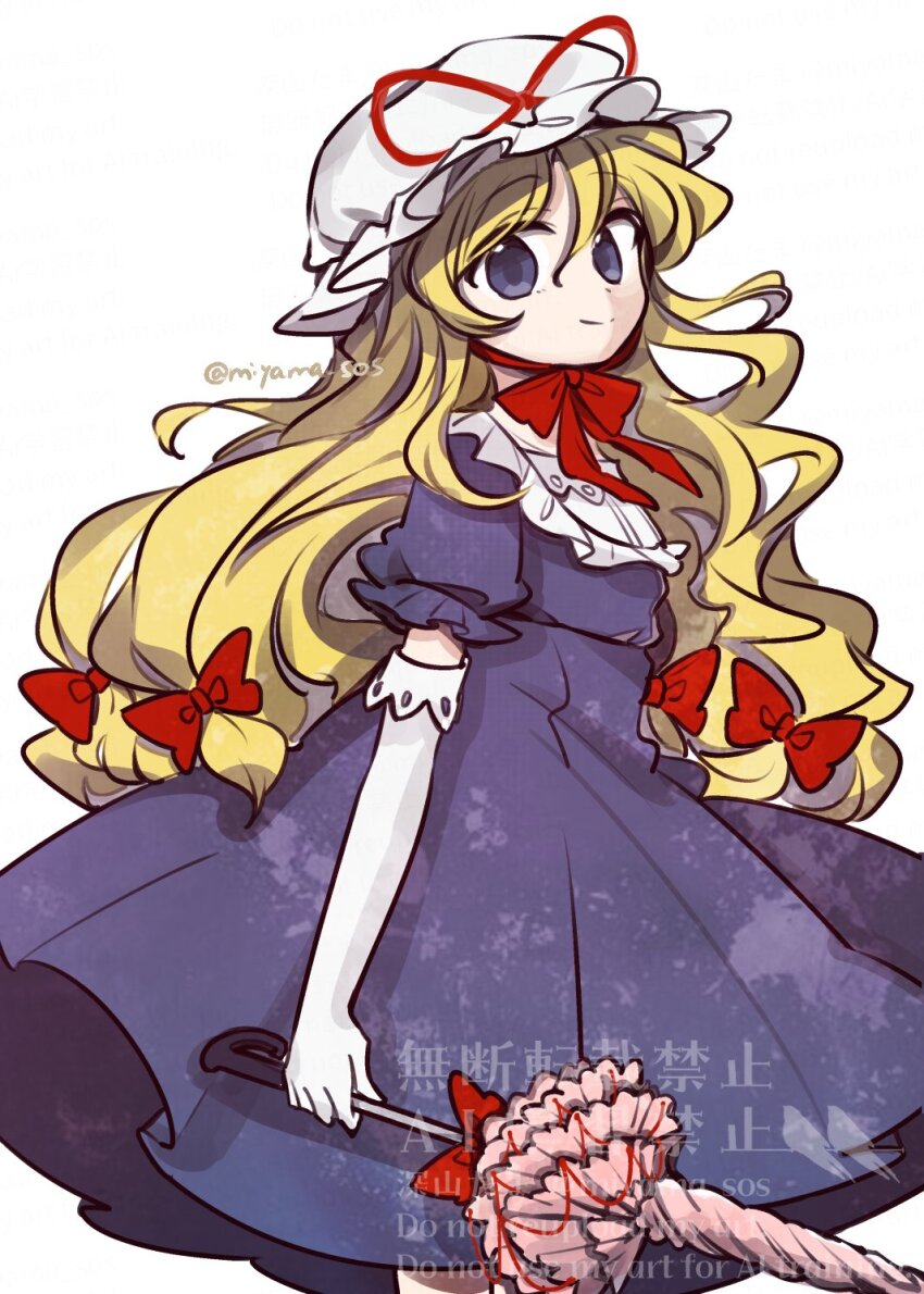1girl blonde_hair bow closed_mouth closed_umbrella commentary cowboy_shot dress elbow_gloves gloves hair_bow hat hat_ribbon highres long_hair looking_at_viewer mob_cap multiple_hair_bows puffy_short_sleeves puffy_sleeves purple_dress purple_eyes red_bow red_ribbon ribbon short_sleeves simple_background smile solo tama_(hiroshige_36) touhou twitter_username umbrella very_long_hair watermark white_background white_gloves white_hat yakumo_yukari
