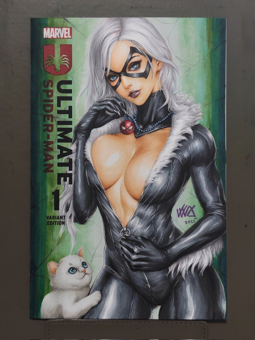1girl 2025 black_bodysuit black_cat_(marvel) black_gloves blue_eyes bodysuit breasts cat cleavage commentary copyright_logo copyright_name cover_sketch cowboy_shot domino_mask english_commentary eye_mask eyeshadow felicia_hardy fur-trimmed_bodysuit gloves gluteal_fold green_background highres jewelry kunkka large_breasts logo long_hair looking_at_viewer makeup marker_(medium) marvel mask midriff necklace o-ring parted_lips pen_(medium) pinup_(style) purple_eyeshadow purple_lips spider-man spider-man_(series) traditional_media unzipping white_hair