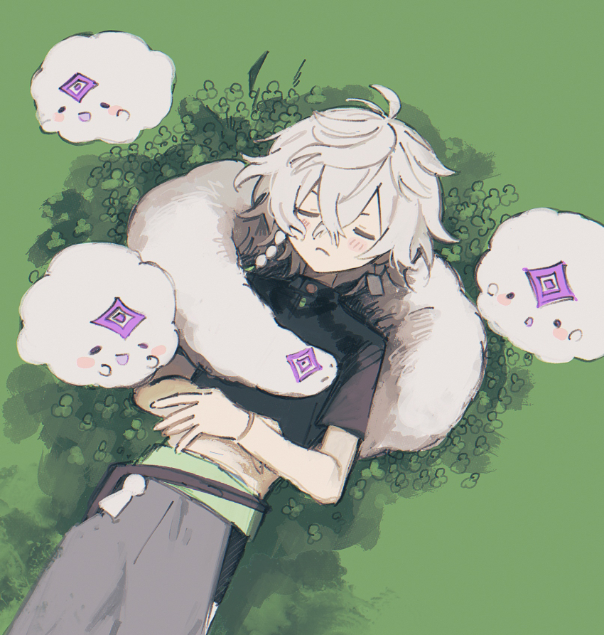 1boy ahoge black_shirt closed_eyes cloud commentary_request cowboy_shot cropped_shirt frown fur_scarf green_background grey_pants highres komiroku lying male_focus murakumo_kagetsu murakumo_kagetsu_(1st_costume) nijisanji on_back pants shadow shirt short_hair short_sleeves simple_background sketch solo virtual_youtuber watakumo_(murakumo_kagetsu) white_hair