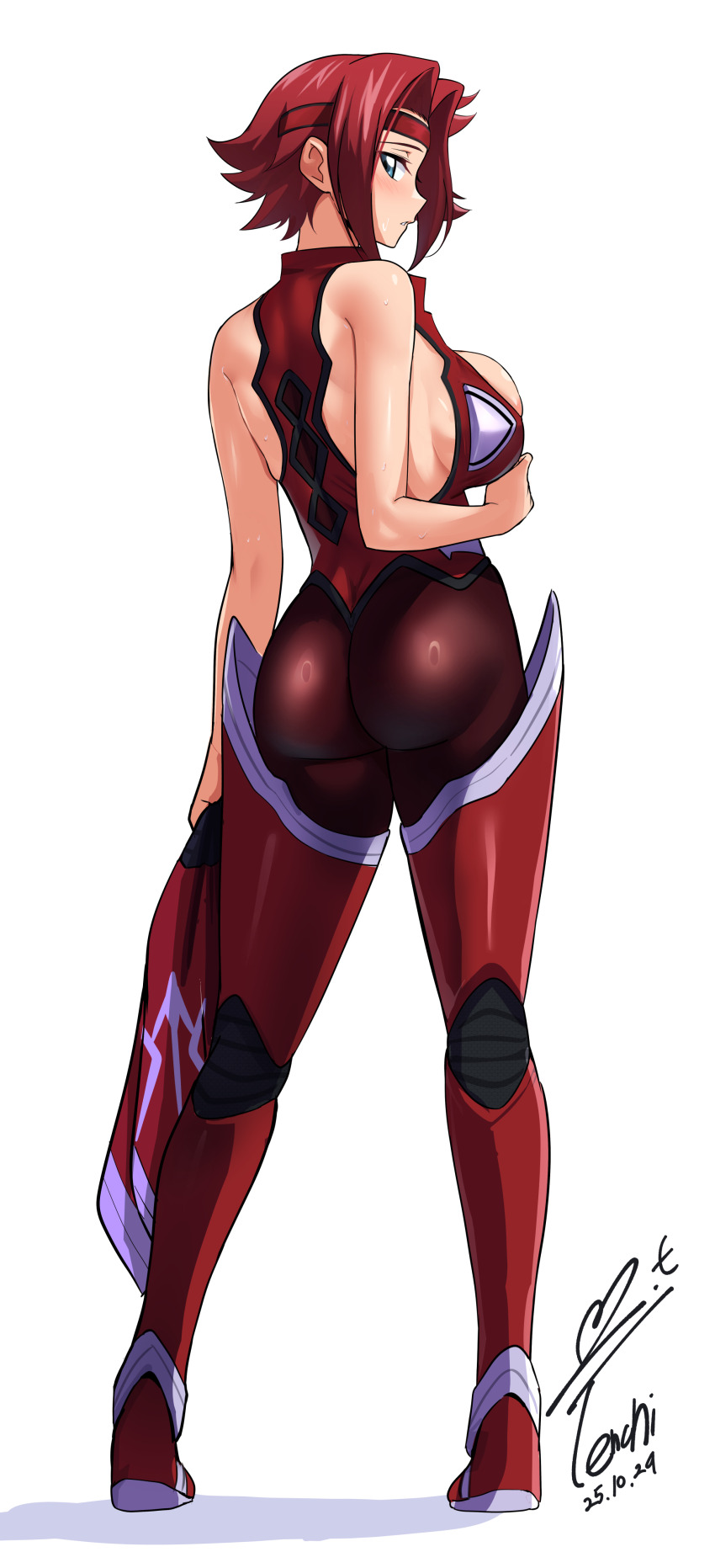 1girl absurdres artist_name ass bare_arms blue_eyes breasts code_geass commentary_request curtained_hair dated from_behind full_body hair_intakes headband highres kouzuki_kallen large_breasts looking_at_viewer mecha_pilot_suit red_hair red_headband shiny_clothes short_hair sideboob sideways_glance signature simple_background skindentation solo standing sweat white_background yoo_tenchi