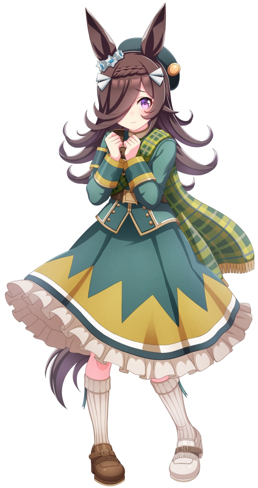 1girl animal_ears asymmetrical_footwear beret blush braid brown_hair cape closed_mouth commentary_request cosplay crown_braid flipped_hair full_body green_cape green_hat green_jacket green_skirt hair_over_one_eye hat highres hokuyukis horse_ears horse_girl horse_tail jacket long_hair long_sleeves looking_at_viewer mismatched_footwear purple_eyes ribbed_socks rice_shower_(umamusume) side_cape simple_background skirt socks solo tail umamusume white_background white_socks zenno_rob_roy_(heroic_author)_(umamusume) zenno_rob_roy_(umamusume) zenno_rob_roy_(umamusume)_(cosplay)