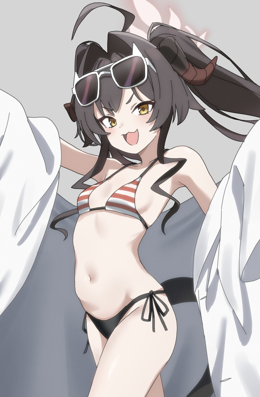 1girl absurdres ahoge bikini blue_archive breasts brown_hair commentary_request cowboy_shot demon_horns demon_tail eyewear_on_head hair_intakes high_ponytail highres horns kasumi_(blue_archive) kasumi_(swimsuit)_(blue_archive) kippei looking_at_viewer navel off_shoulder ponytail sideboob small_breasts smile solo stomach sunglasses swimsuit tail yellow_eyes