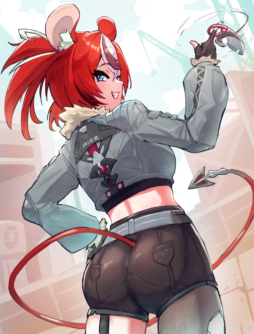 1girl absurdres animal_ear_fluff animal_ears arm_up ass back belt black_gloves black_hair black_shirt black_shorts black_streaks blue_eyes clothes_writing cloud commentary construction_site cosplay crane_(machine) cropped_jacket cropped_shirt fingerless_gloves from_behind fur-trimmed_jacket fur_trim gloves hair_between_eyes hakos_baelz hand_on_own_hip highres holding holding_weapon hololive hololive_english jacket jane_doe_(zenless_zone_zero) jane_doe_(zenless_zone_zero)_(cosplay) knife looking_at_viewer looking_back mouse_ears mouse_tail multicolored_hair outdoors pants pantyhose red_hair shirt shorts sky smile spiked_tail spinning_weapon standing strap tail tight_clothes tight_pants torn_clothes torn_pantyhose twintails uneven_twintails virtual_youtuber weapon white_hair yodogama